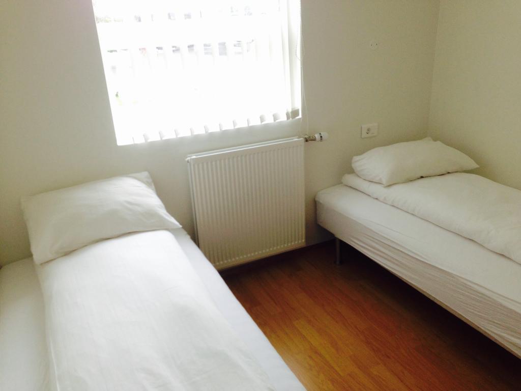 הופן Guesthouse Marina Travel חדר תמונה
